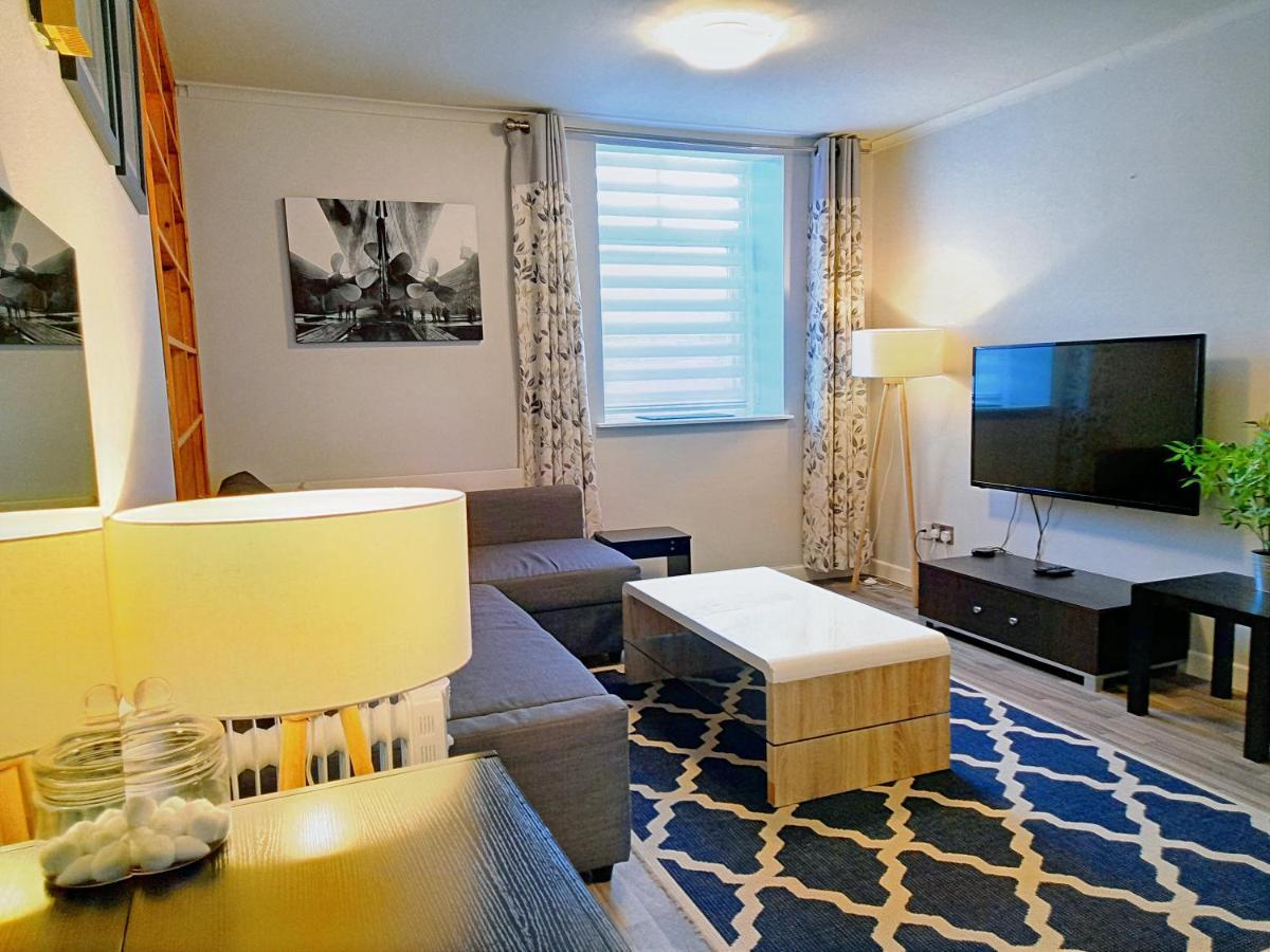Appartement Excellent Location - Centre - Parking - 4 Beds -2 Bedrooms
